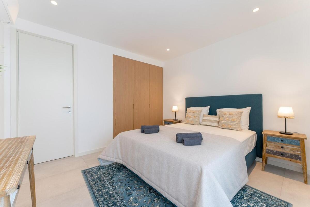 Luxury 3br Sea Views, Pool, Sauna, Gym *