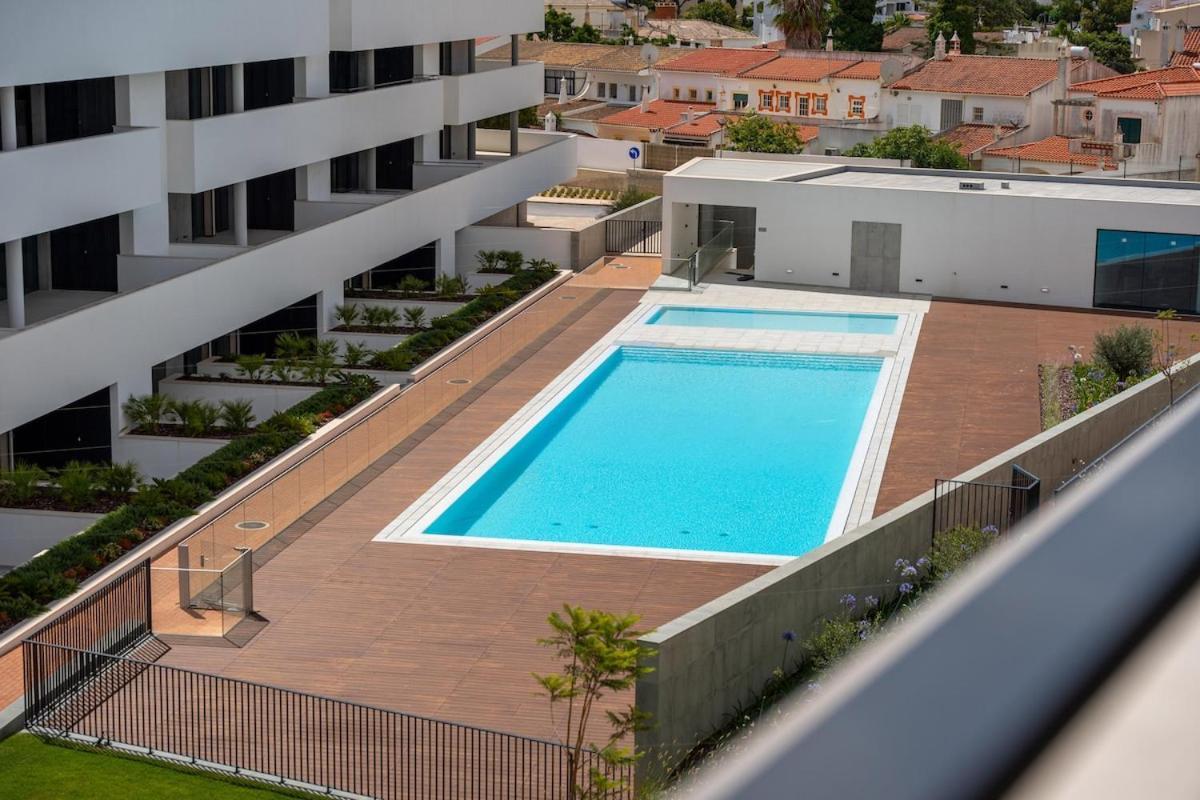 Luxury 3br Sea Views, Pool, Sauna, Gym Apartamento *