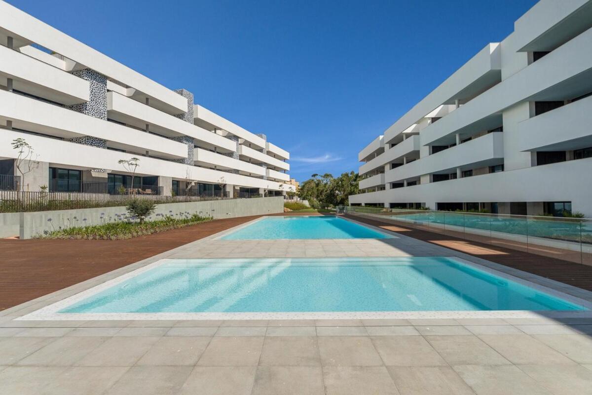 Luxury 3br Sea Views, Pool, Sauna, Gym Apartamento *